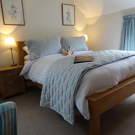 Hunters Croft Bed & Breakfast Sway Dış mekan fotoğraf