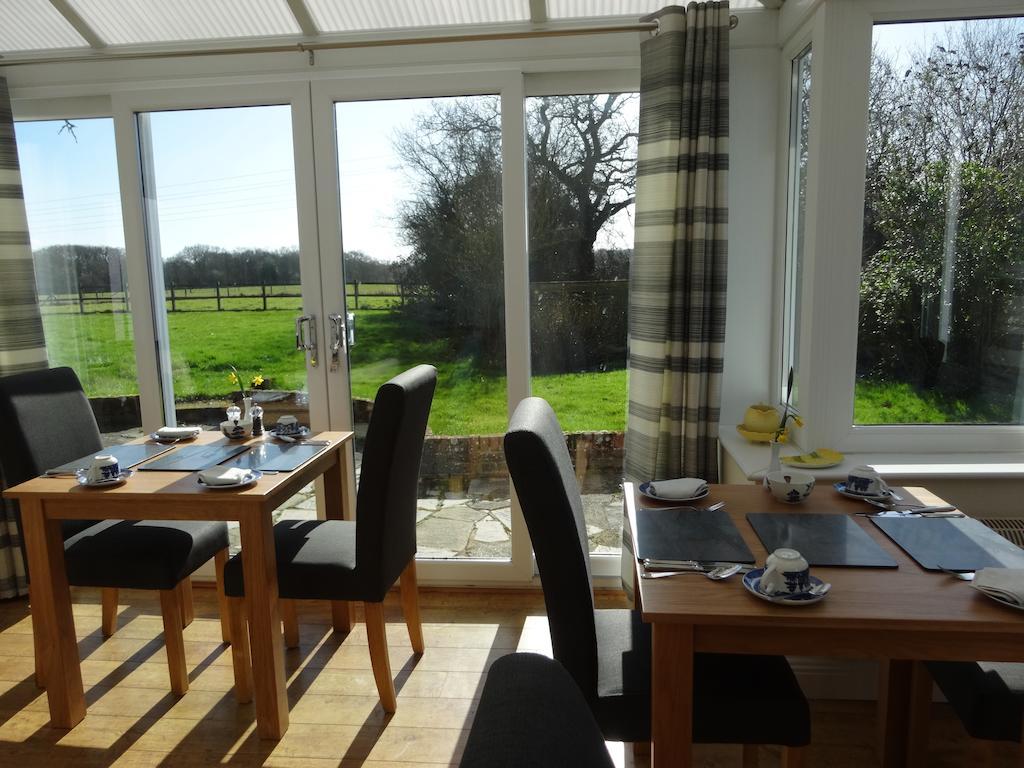 Hunters Croft Bed & Breakfast Sway Dış mekan fotoğraf